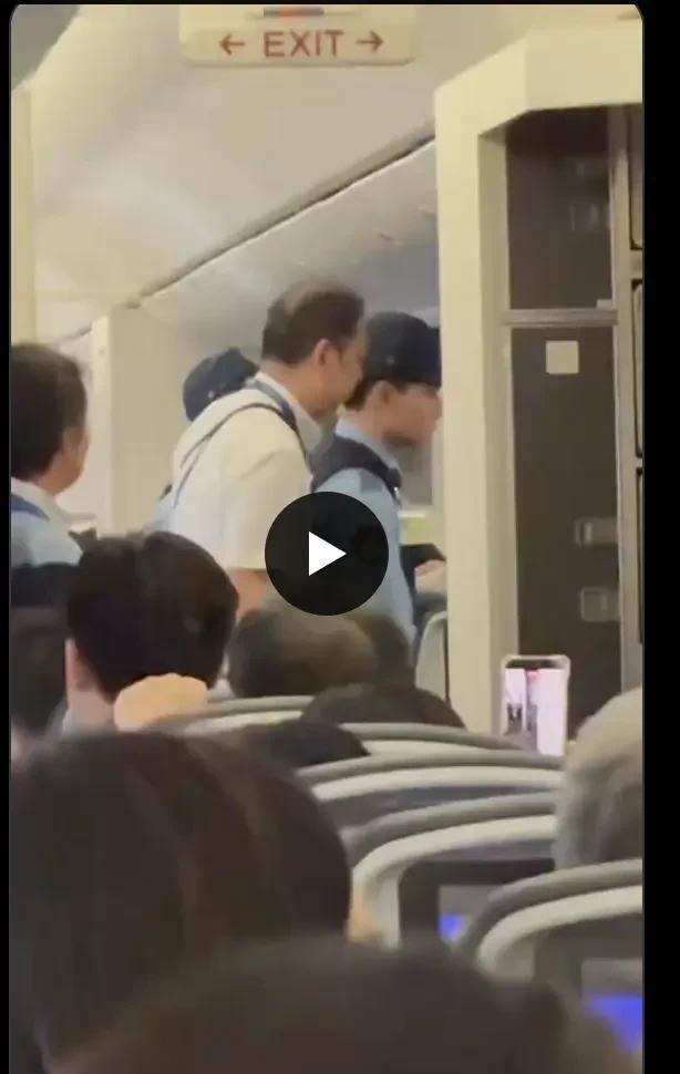 李新翔本轮为上港打入关键球，为何球迷赛后还是不满意，引发热议