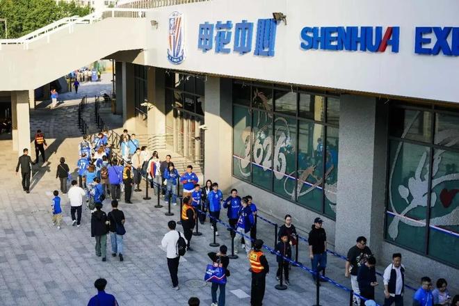 20场8球！11场3球！国足锋线人才井喷，“国足内马尔”欲追击王钰栋