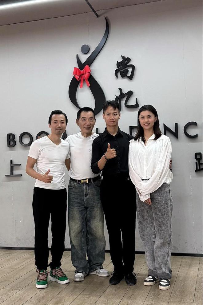 没完了？3次截胡湖人，如今顶级防守大闸考虑离队，火箭又要抢人