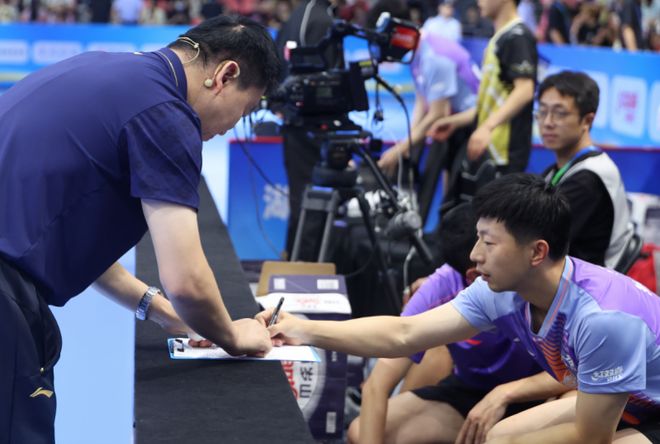 宏远U21险胜青岛夺冠！杨溢轰34+9+8，王洪泽20+15，陈家政16分