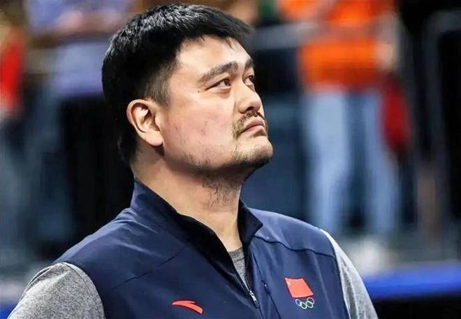 正式确定！CBA明星内线离队，拒绝顶薪合同