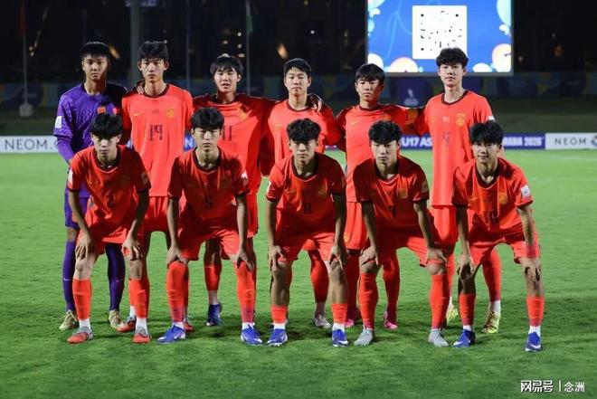 杜锋粤BA再现“20分算个屁”名场面!球迷:杜导这赛季吃了好多屁
