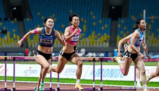 本轮中超“跑动距离榜”官宣！谢文能位列榜首位置，跑了12416米