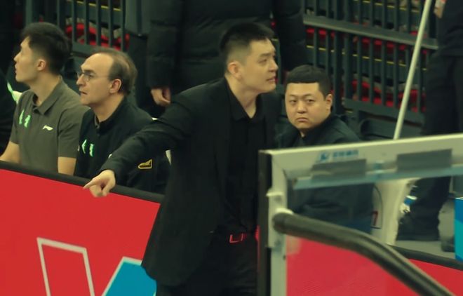 “东北超”鸡西夜：足球之外，还有一座城的热情