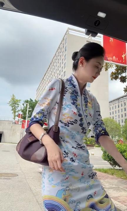 开拓者夏联首秀惜败太阳，但杨瀚森其实表现还算不错？