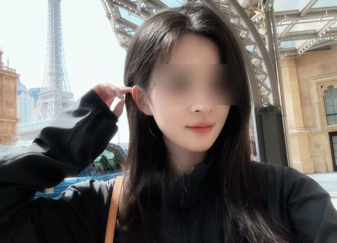章泽天，空得吓人...